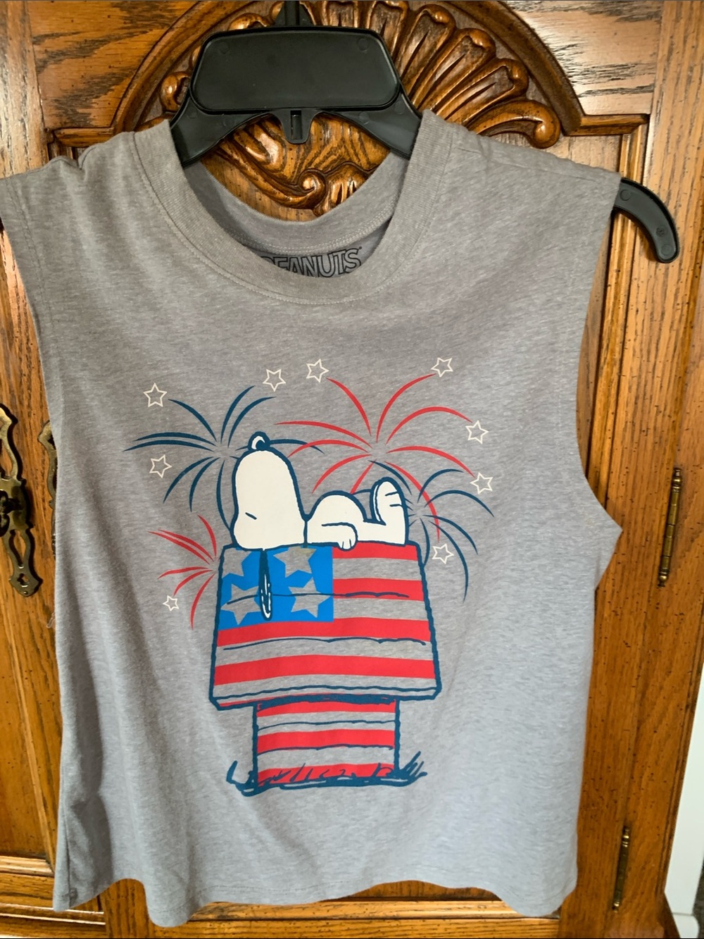 Peanuts Gray Tank Top with Snoopy on Patriotic Doghouse